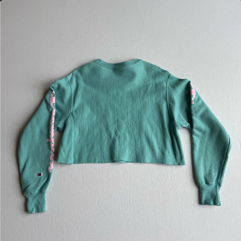 Champion Cropped Mint and Pink Sleeve Logo Crewneck - Picture 4 of 5